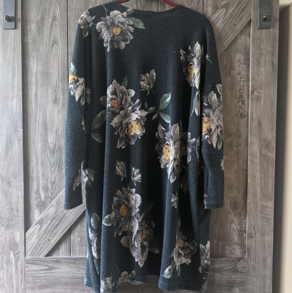 Floral cardigan - Picture 2 of 2